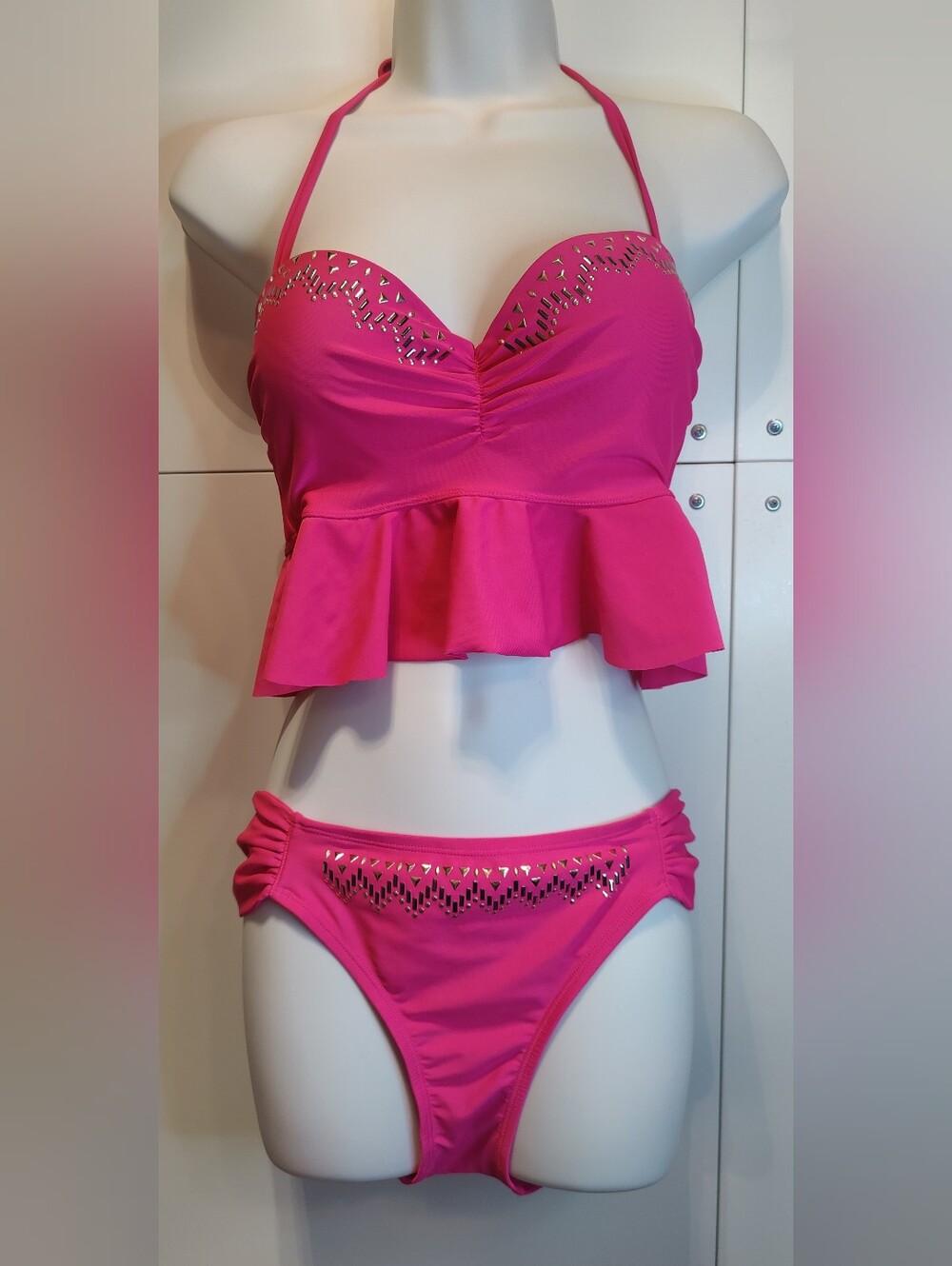 Bongo Hot Pink Studded Peplum Bikini Set M Top L Bottom